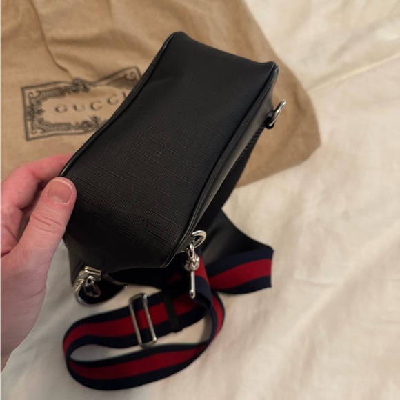 Gucci Sling-Back Bag in black GG Supreme - Picture 9 of 10